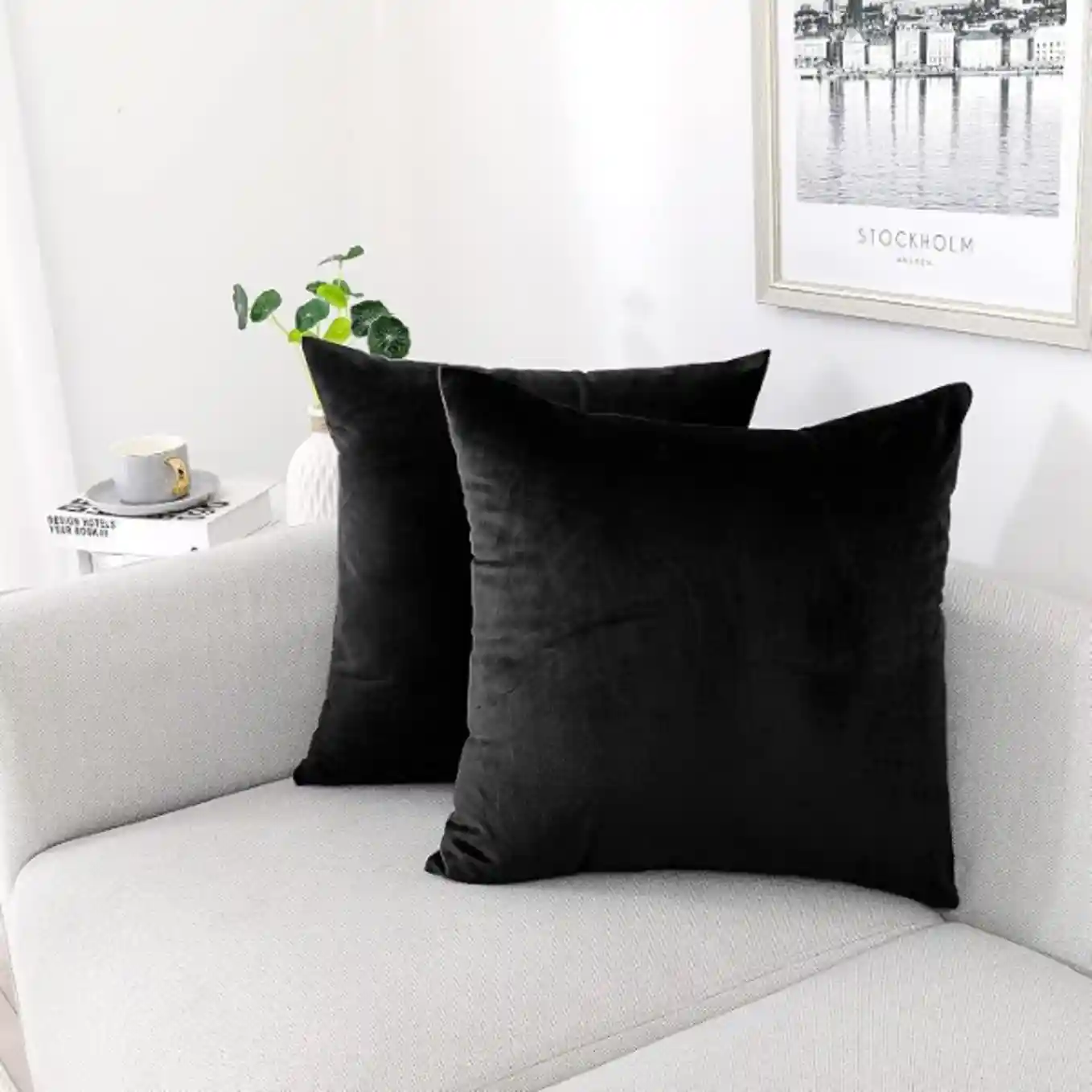 NiNi ALL Black Velvet Throw Pillow Covers 18x18 Pack of 2 Decorative Soft Cushion Cases